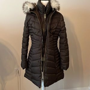 Laundry by Shelli Segal Dark Olive Green Puffer Coat